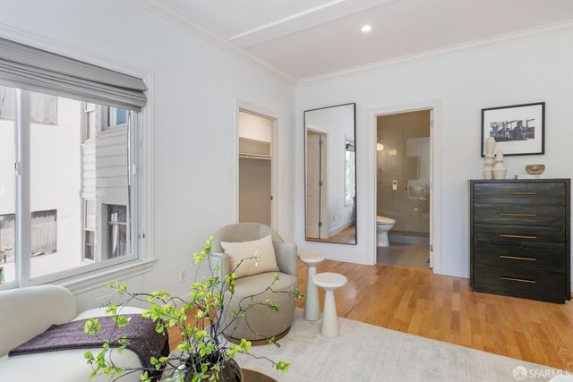2560 Bryant Street, San Francisco, CA 94110