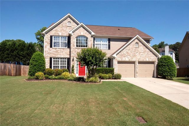 1504 Belfaire Lake Trail, Dacula, GA 30019