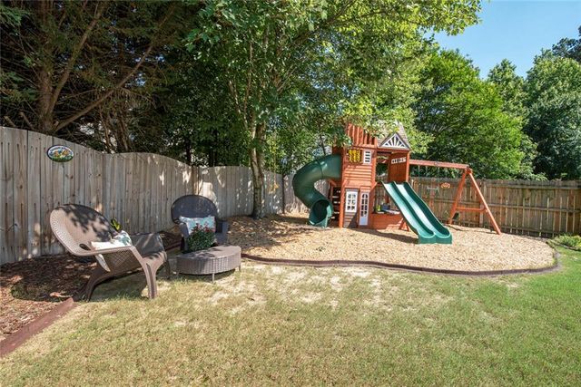 1504 Belfaire Lake Trail, Dacula, GA 30019