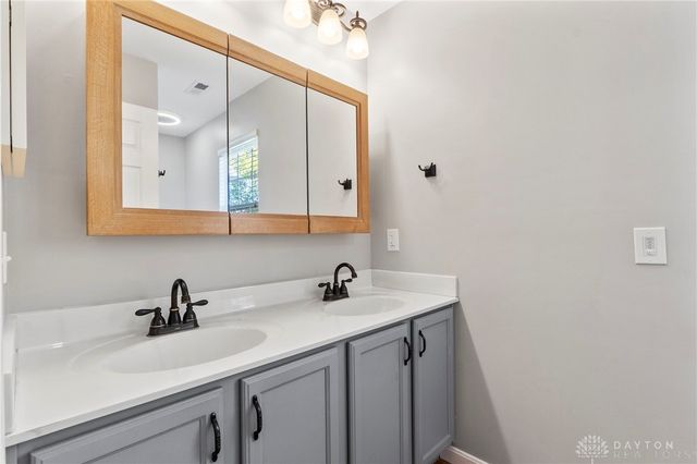 375 Belmont Court, Lebanon, OH 45036