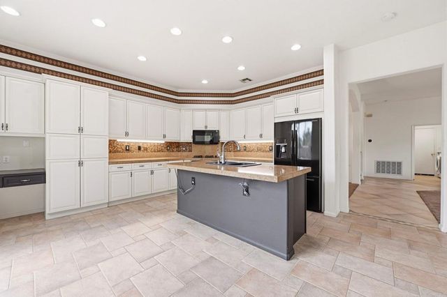 5643 Willowmere Lane, San Diego, CA 92130