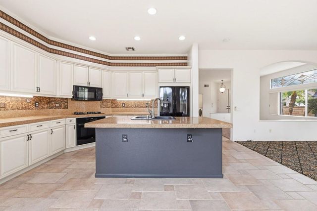 5643 Willowmere Lane, San Diego, CA 92130