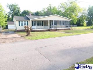 208 Henry McGill Jr., St, Marion, SC 29571