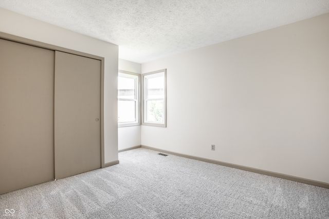 1667 Park Castle Way, Indianapolis, IN 46229