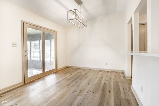 1667 Park Castle Way, Indianapolis, IN 46229