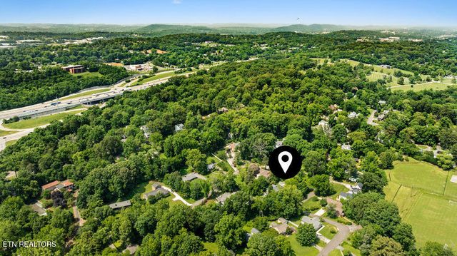 119 NW Greenbrier Drive, Knoxville, TN 37919