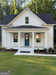 485 West Avenue, Bowdon, GA 30108