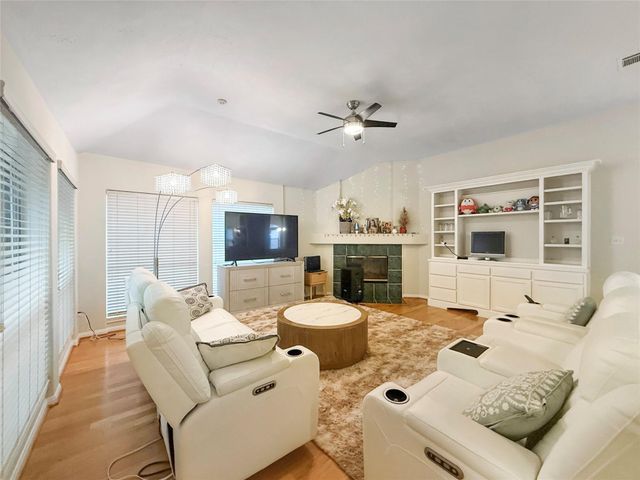 2723 Kimbleton Court, Houston, TX 77082
