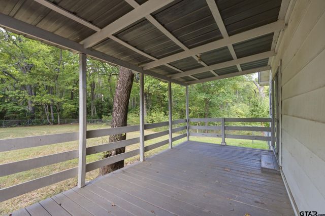 2802 Calloway Rd., Tyler, TX 75707