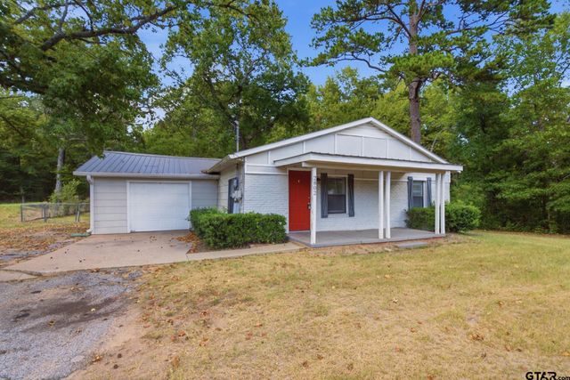 2802 Calloway Rd., Tyler, TX 75707