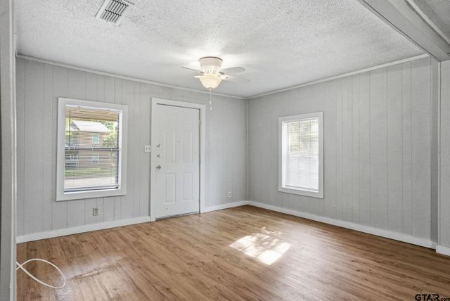 2802 Calloway Rd., Tyler, TX 75707