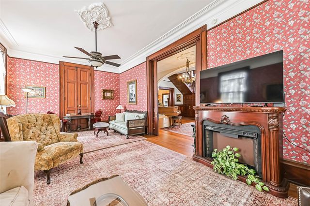 1021 35th Street Street, Galveston, TX 77550