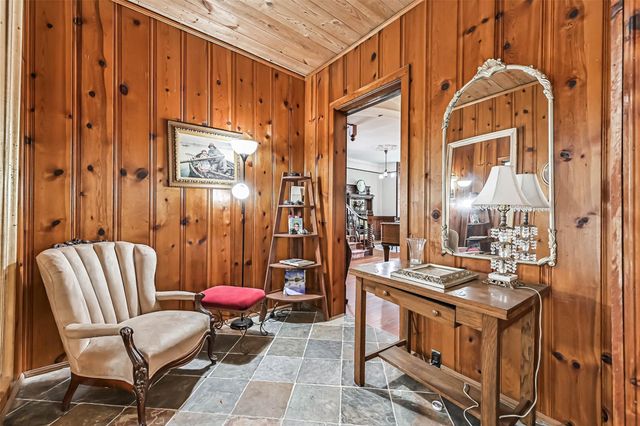 1021 35th Street Street, Galveston, TX 77550