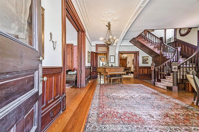 1021 35th Street Street, Galveston, TX 77550