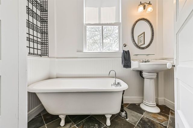 1021 35th Street Street, Galveston, TX 77550