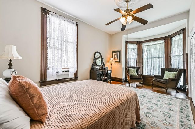 1021 35th Street Street, Galveston, TX 77550