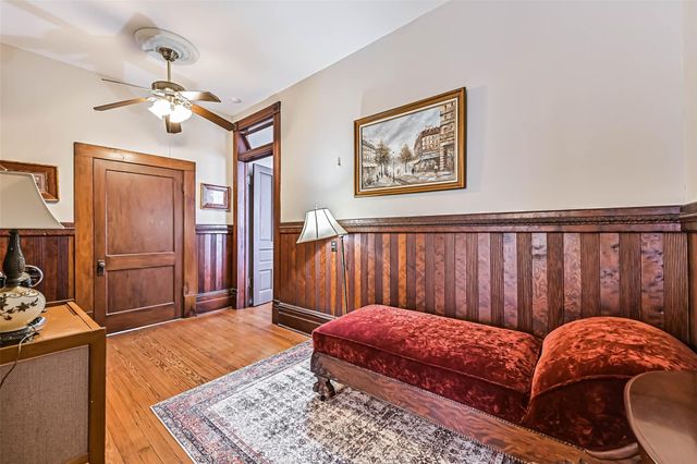 1021 35th Street Street, Galveston, TX 77550