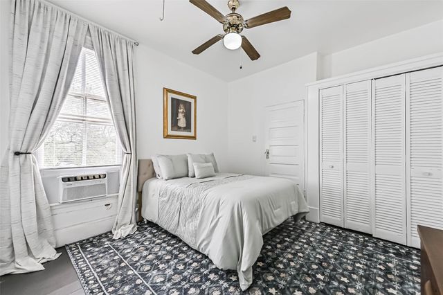 1021 35th Street Street, Galveston, TX 77550