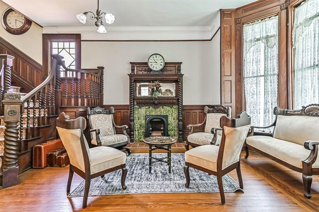 1021 35th Street Street, Galveston, TX 77550