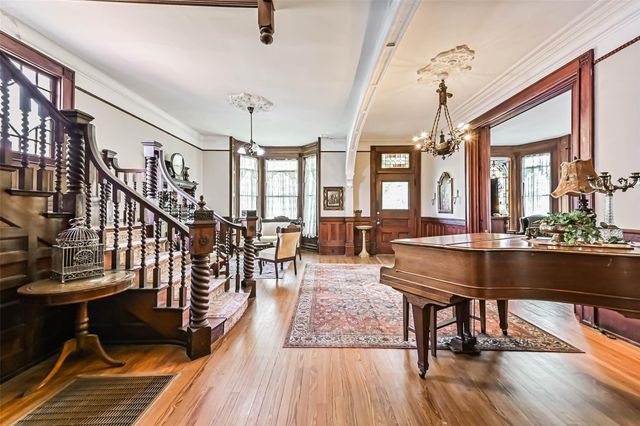 1021 35th Street Street, Galveston, TX 77550