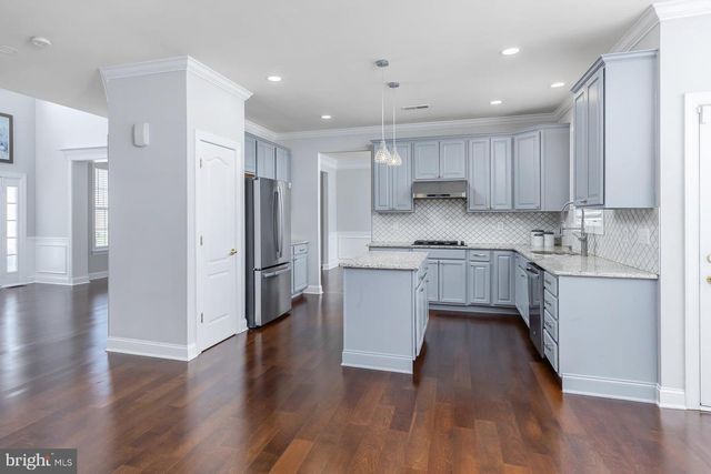 707 CHELSEA RD, Mullica Hill, NJ 08062