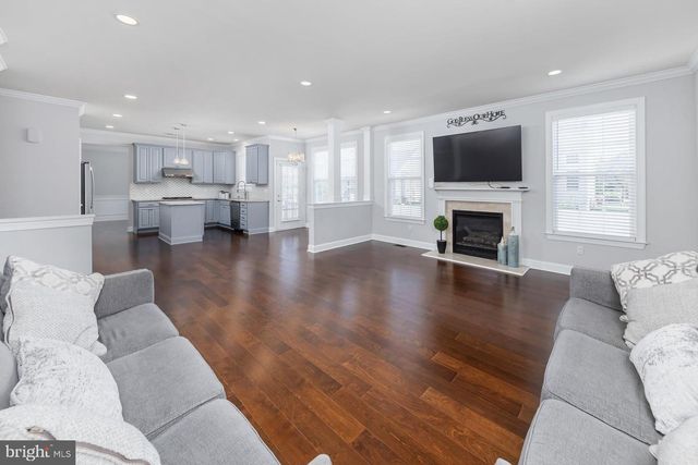 707 CHELSEA RD, Mullica Hill, NJ 08062