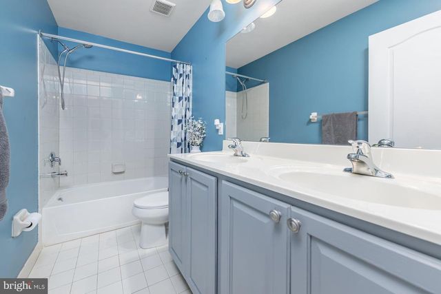 707 CHELSEA RD, Mullica Hill, NJ 08062