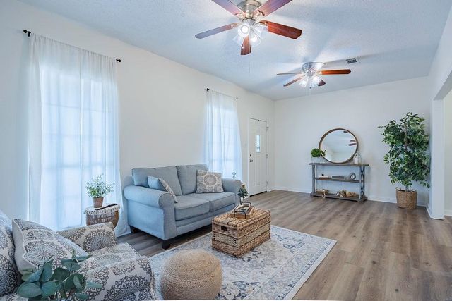 1210 Katy Ln Lane, Westlake, LA 70669
