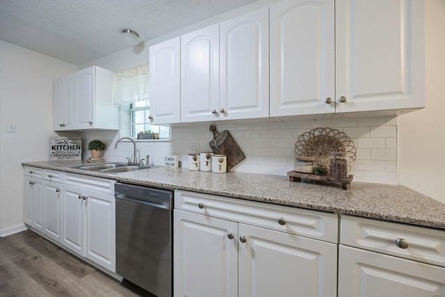 1210 Katy Ln Lane, Westlake, LA 70669