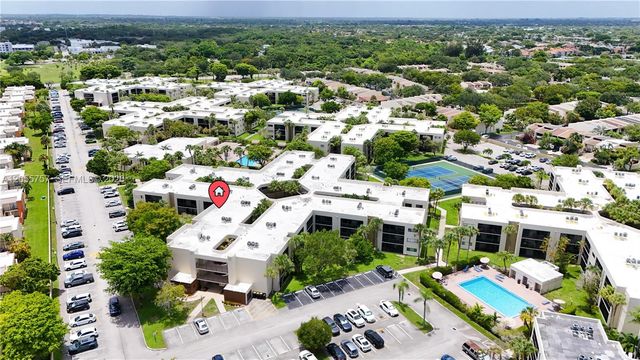 8045 SW 107th Ave 203, Miami, FL 33173