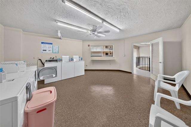 8045 SW 107th Ave 203, Miami, FL 33173