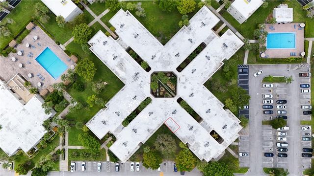 8045 SW 107th Ave 203, Miami, FL 33173
