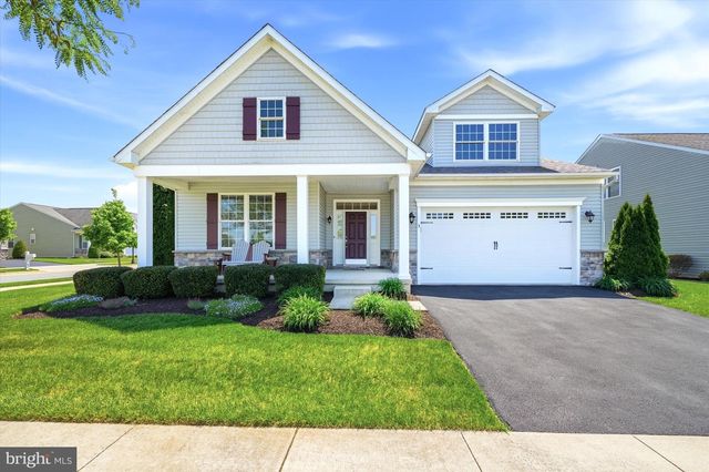 3 ESPALIER LN, Middletown, DE 19709