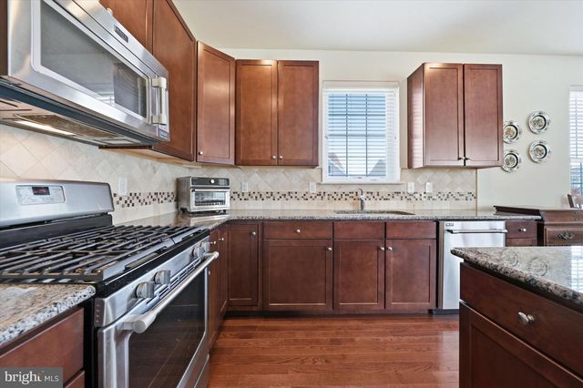 3 ESPALIER LN, Middletown, DE 19709