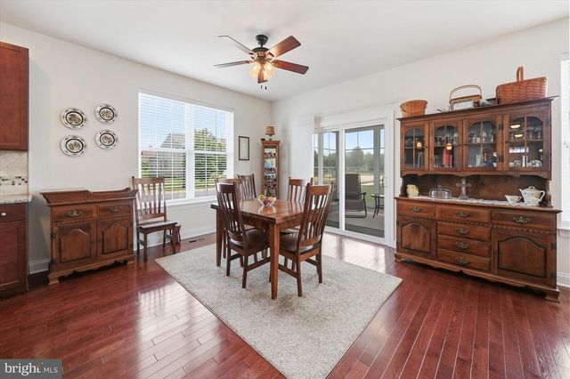 3 ESPALIER LN, Middletown, DE 19709