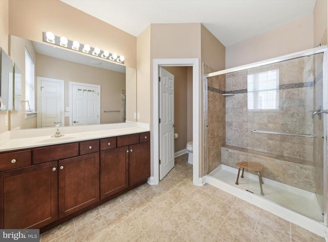 3 ESPALIER LN, Middletown, DE 19709