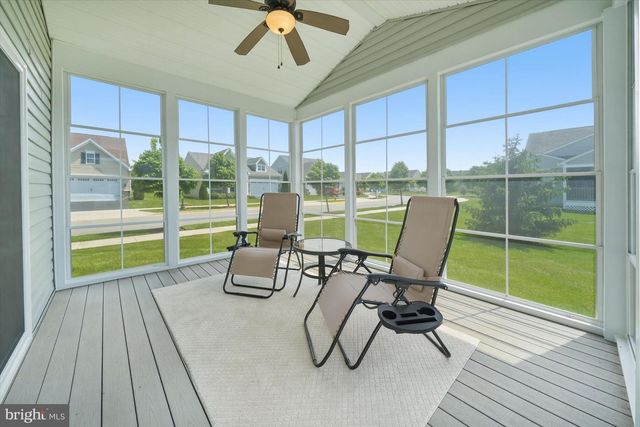 3 ESPALIER LN, Middletown, DE 19709