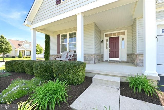 3 ESPALIER LN, Middletown, DE 19709