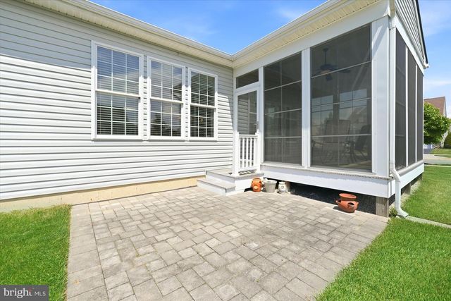 3 ESPALIER LN, Middletown, DE 19709