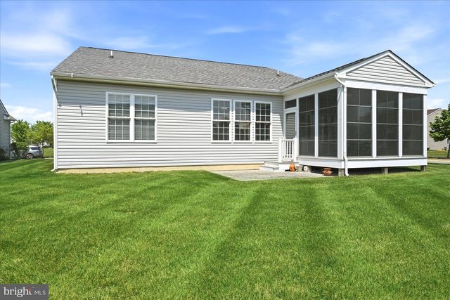 3 ESPALIER LN, Middletown, DE 19709