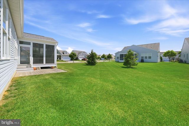 3 ESPALIER LN, Middletown, DE 19709