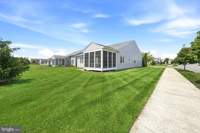 3 ESPALIER LN, Middletown, DE 19709