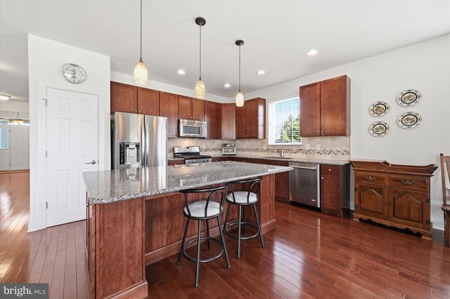 3 ESPALIER LN, Middletown, DE 19709