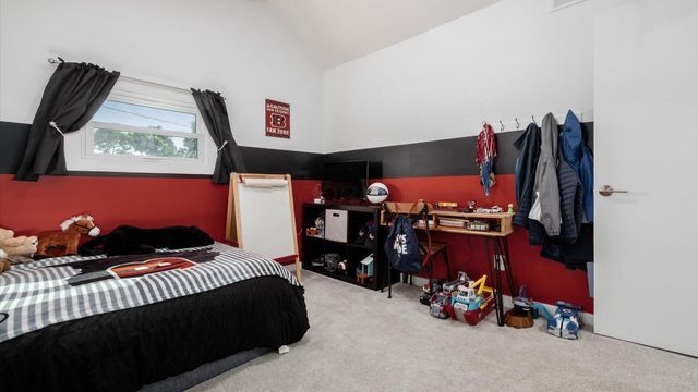 2378 W High Street NE, Newark, OH 43055