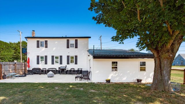 2378 W High Street NE, Newark, OH 43055