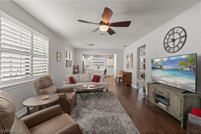 7202 Wilton DR, Naples, FL 34109