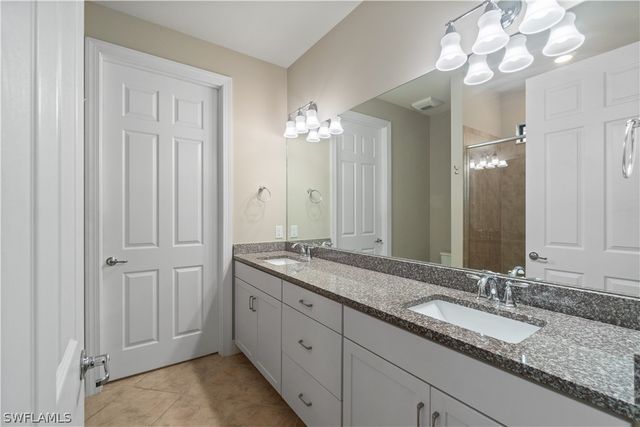 7202 Wilton DR, Naples, FL 34109