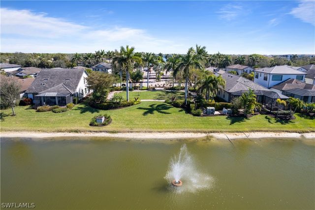 7202 Wilton DR, Naples, FL 34109