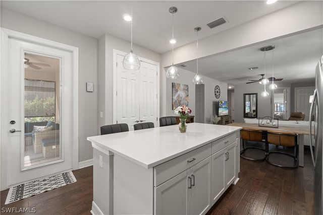 7202 Wilton DR, Naples, FL 34109