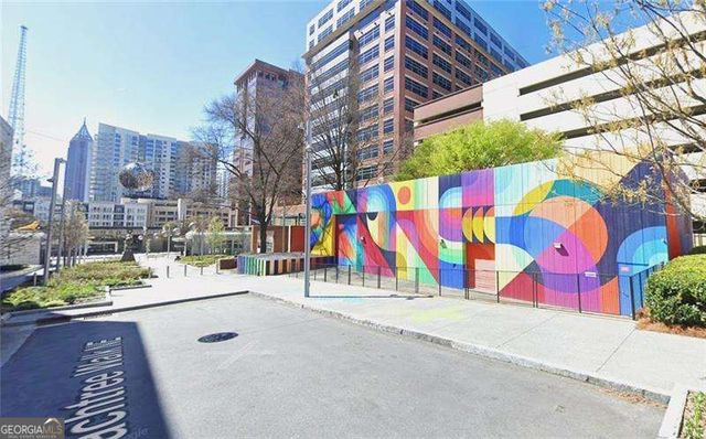 1074 Peachtree Walk NE B212, Atlanta, GA 30309